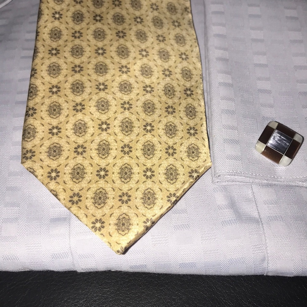 Tie - Picture 6 of 6